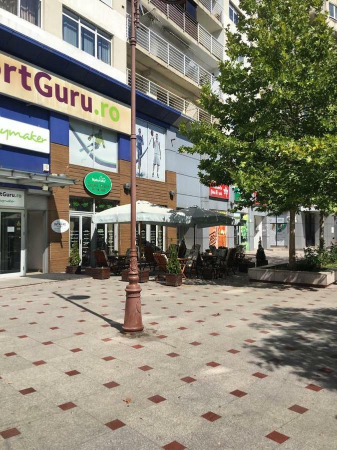 Alba Iulia Square - Apartments And Studios Бухарест Екстер'єр фото