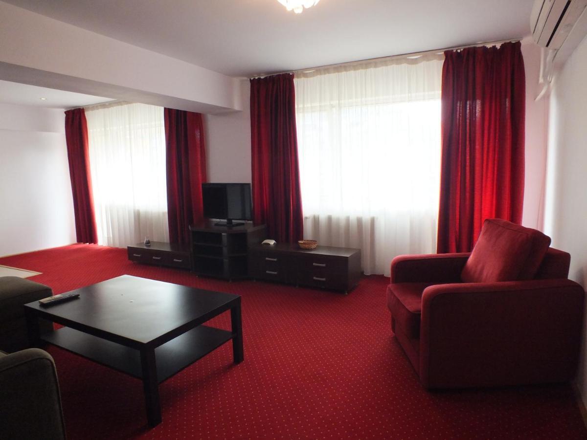 Alba Iulia Square - Apartments And Studios Бухарест Екстер'єр фото